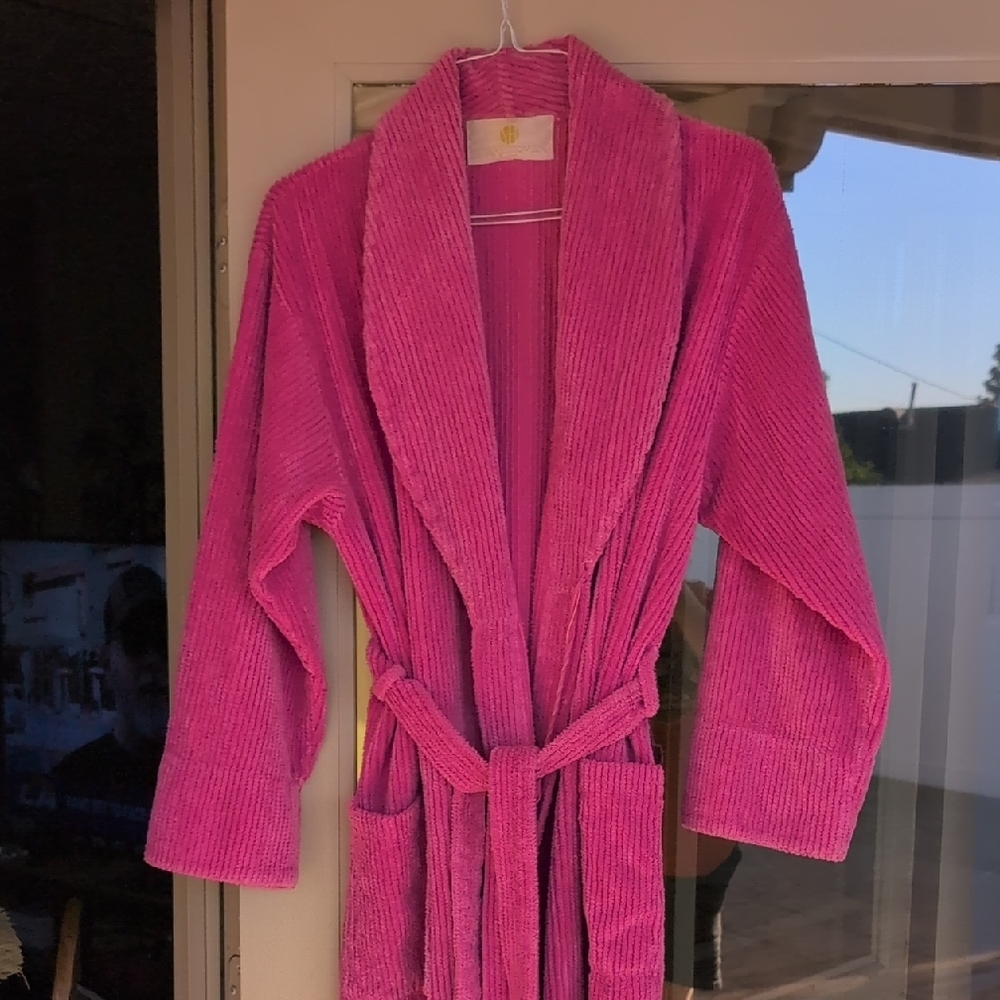 Stan Herman Vintage Circa 1980 Vibrant Hot Pink Robe